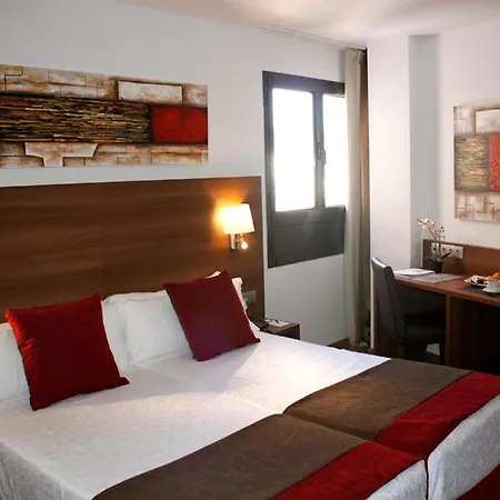 贝斯特奥托霍加尔酒店 酒店