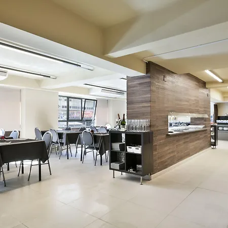 Auto Hogar 3* Βαρκελώνη