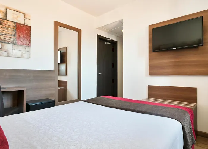 Auto Hogar 3* Barcelona