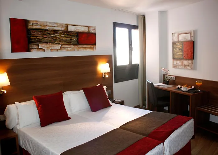 Auto Hogar Hotel