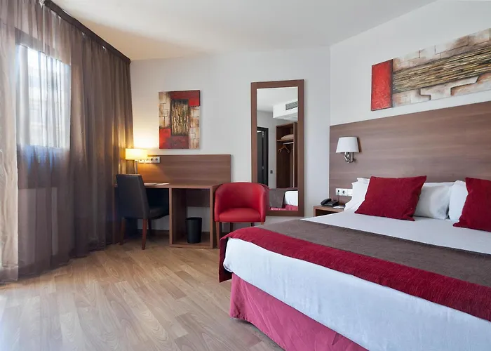 Auto Hogar 3* Барселона