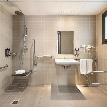 Auto Hogar Otel 3*