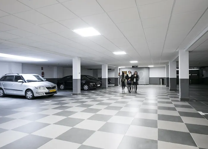 Auto Hogar 3* ברצלונה